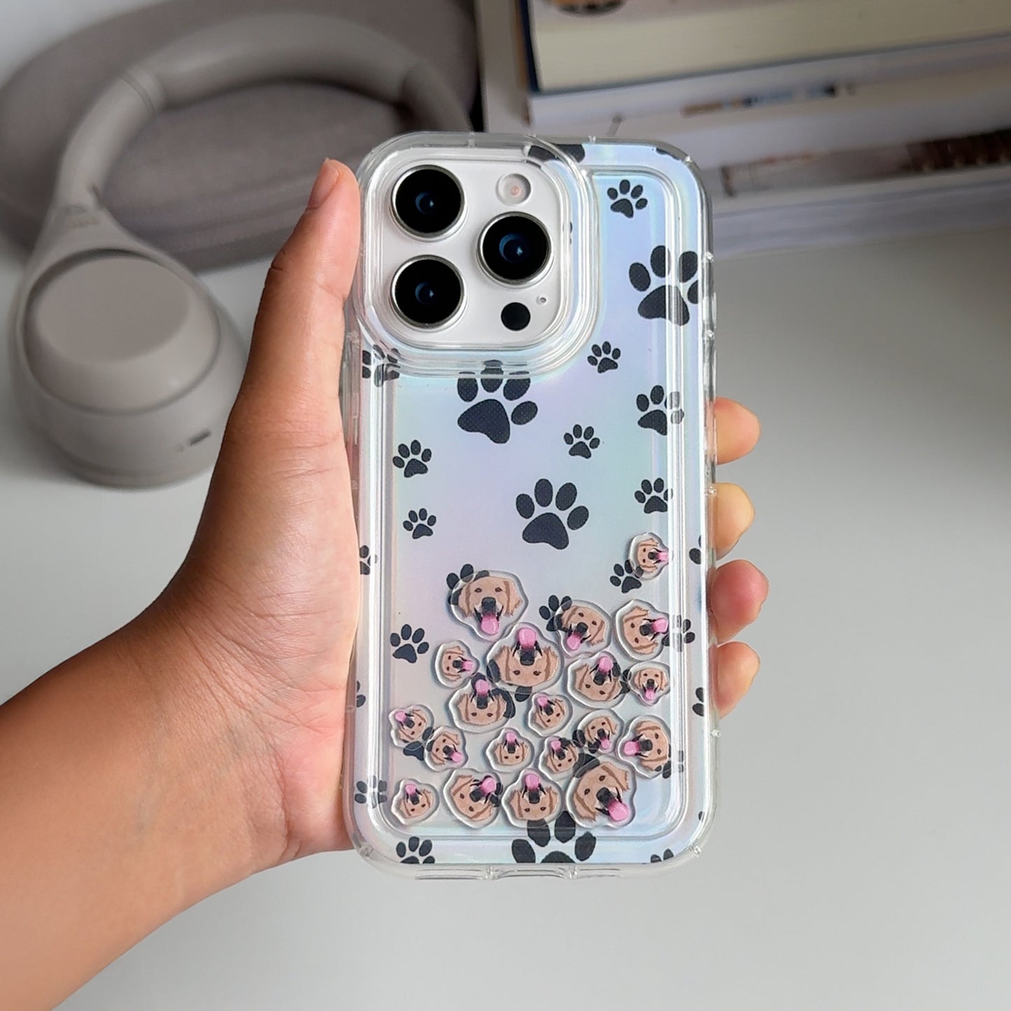 Pawfect Tracks | Case Layer