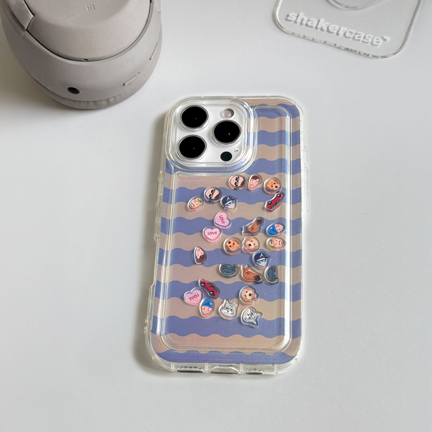 Shaker Case™ with Subtle Surf Case Design