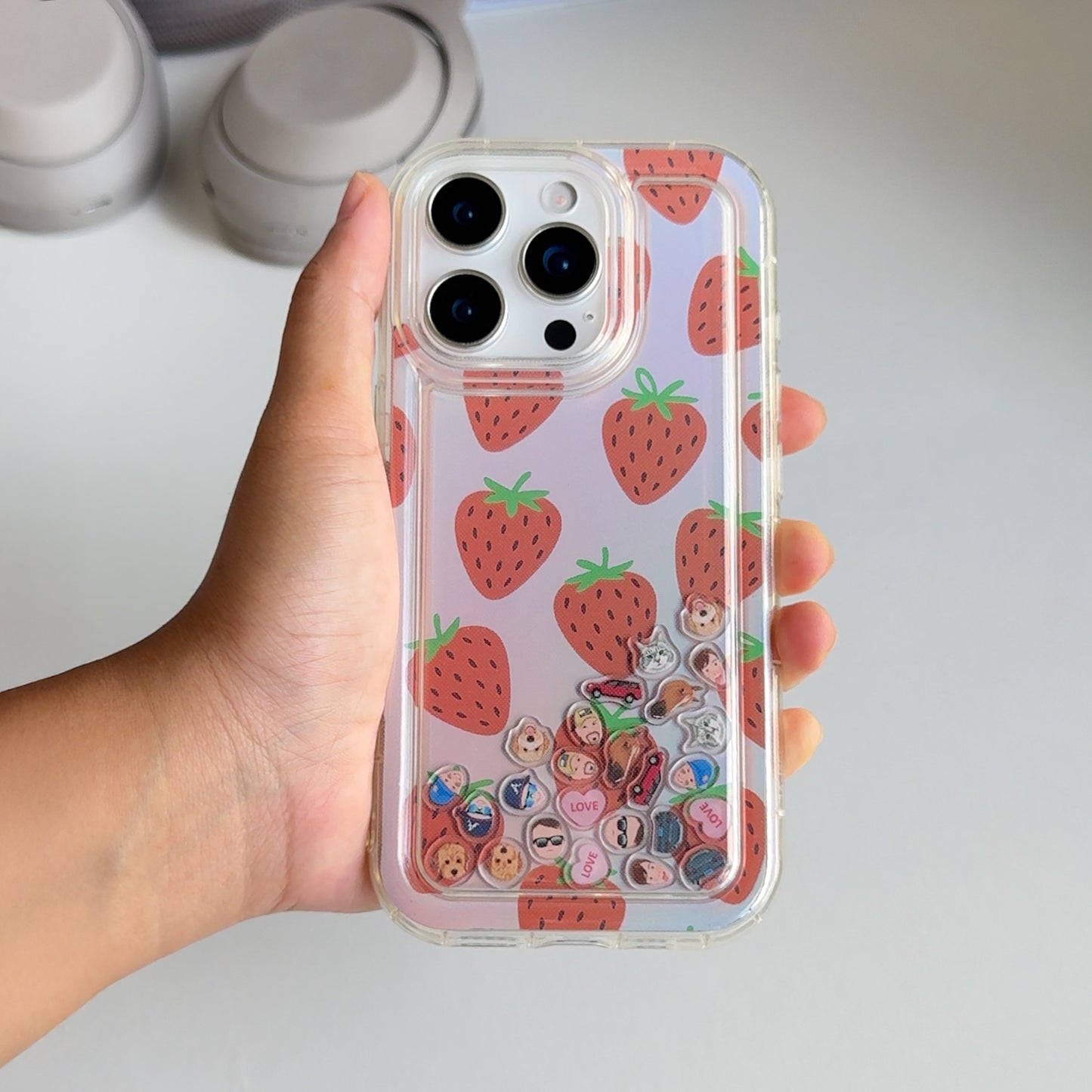 Shaker Case™ with Strawberry Dreams Case Design