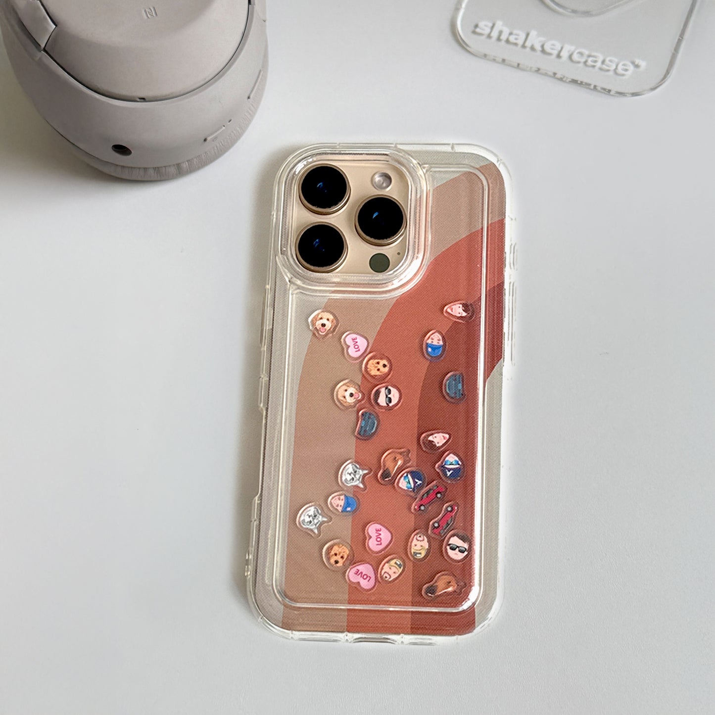 Shaker Case™ with Retro Beam Case Design