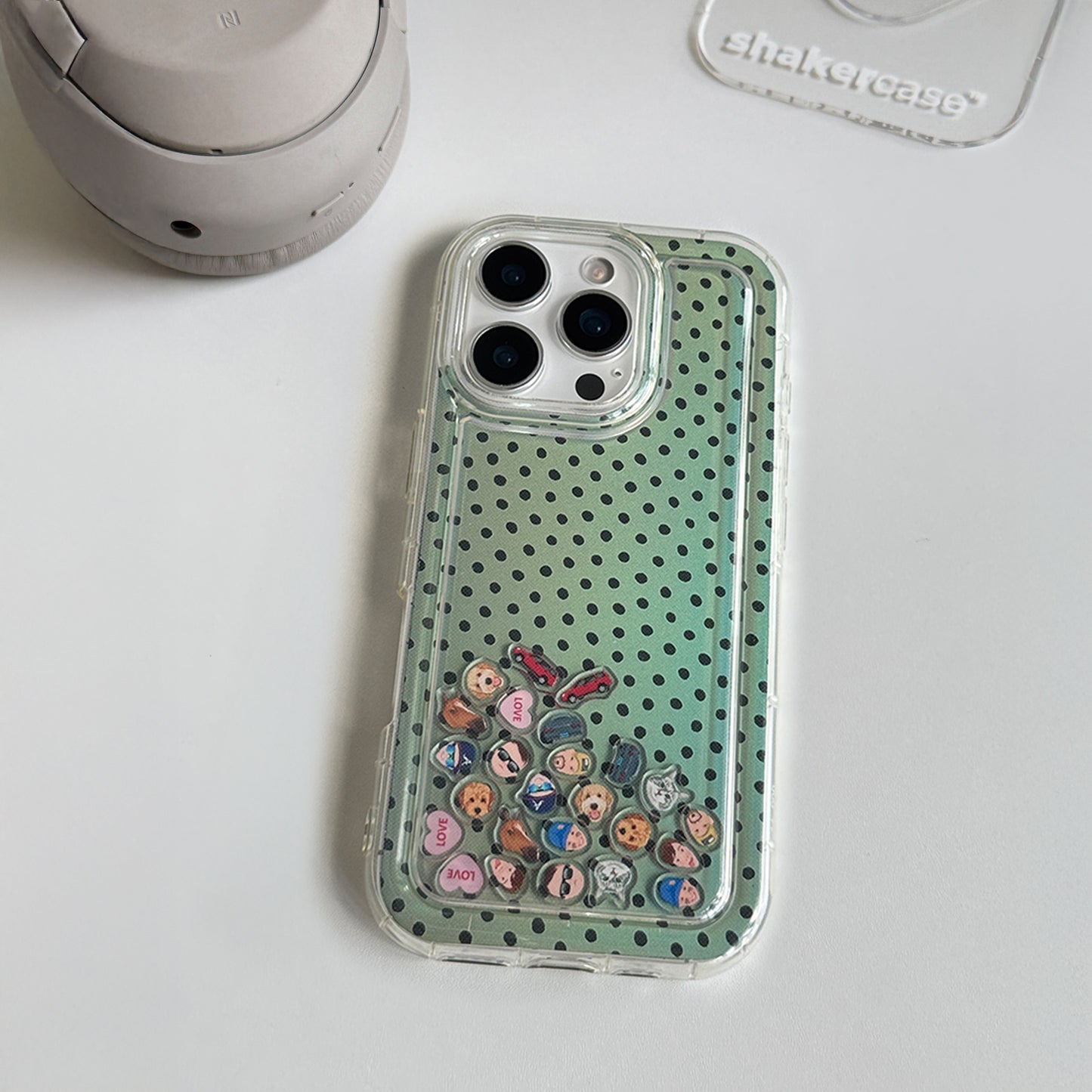 Shaker Case™ with Dotted Jungle Case Design