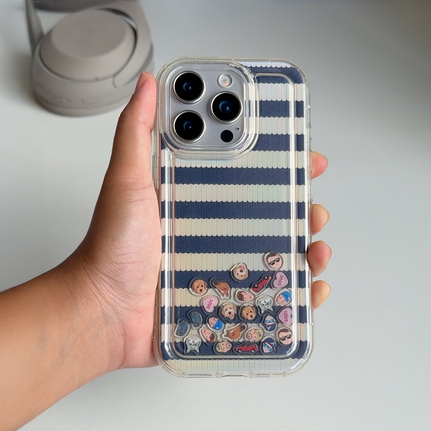 Shaker Case™ with Seaside Sweater Case Design